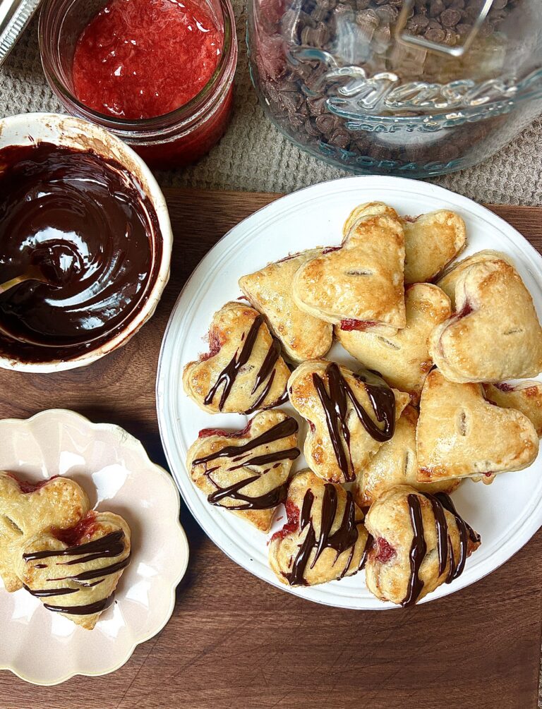 7 Treats to Bake For Valentines Day