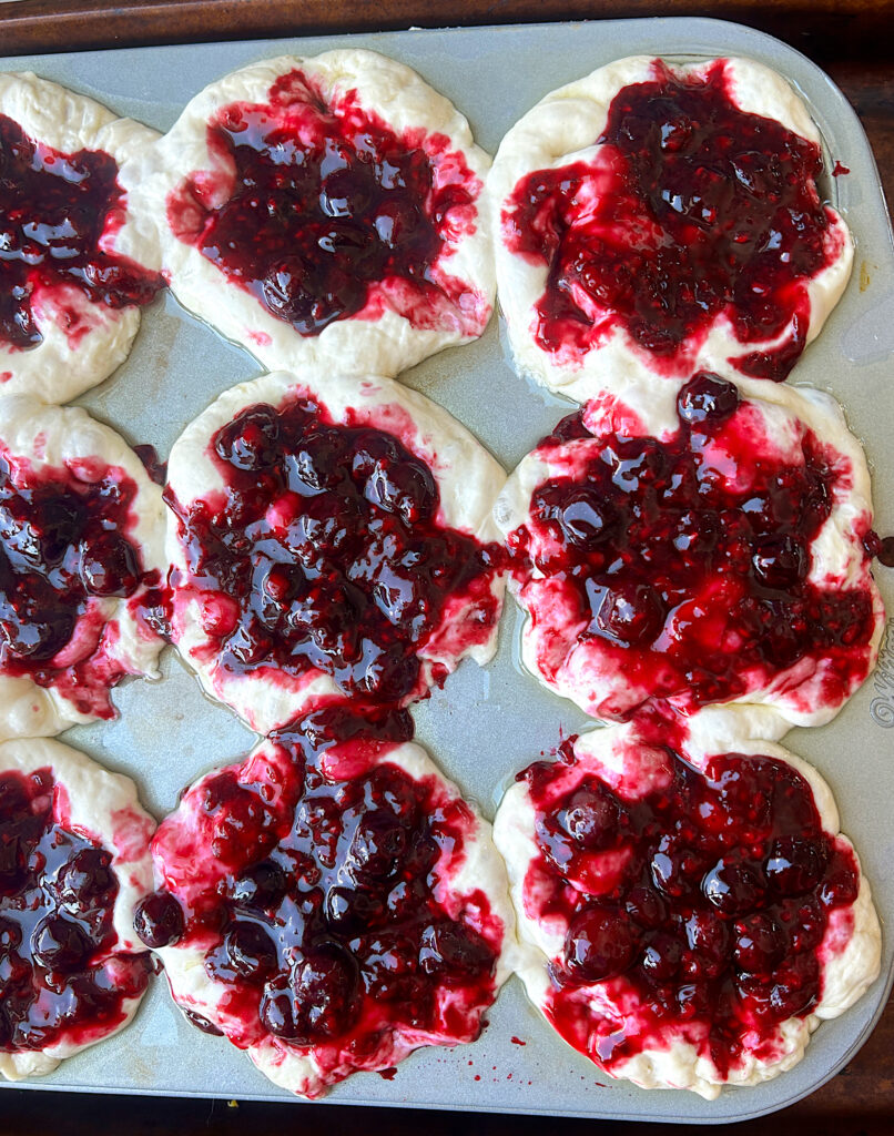unbaked sourdough berry muffins
