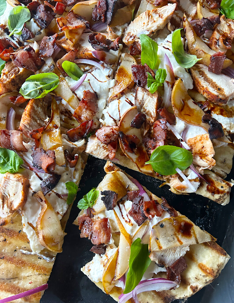 grilled flatbread with bacon and basil